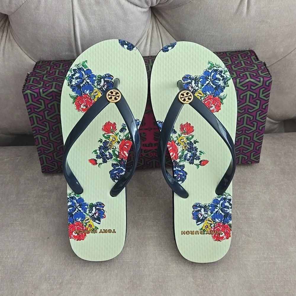 Tory Burch flip flop, navy/tea rose, size 5 - Picture 2 of 6